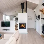 4 Star In Løkken